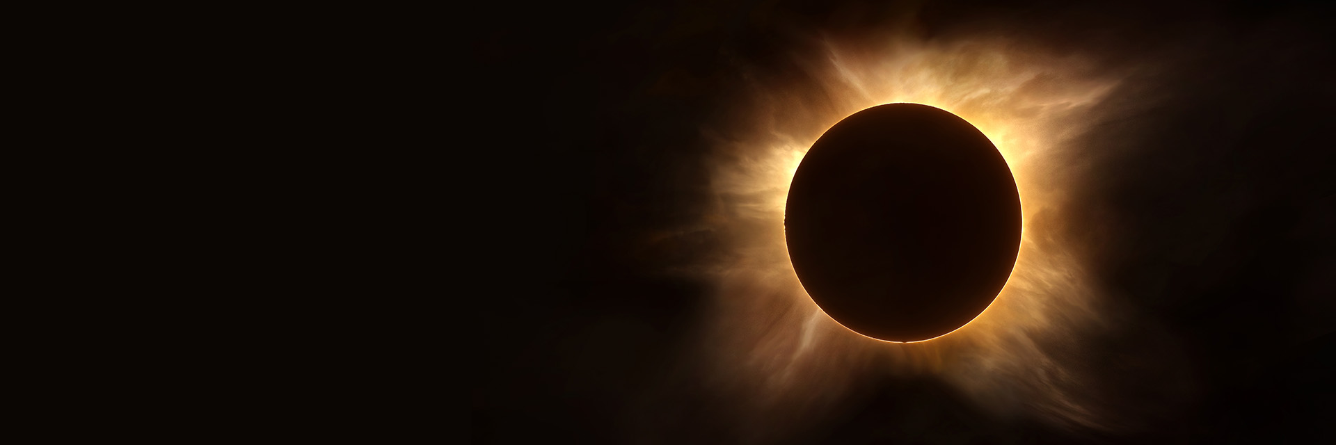 ECLIPSE: ARAGÓN MIRA AL CIELO