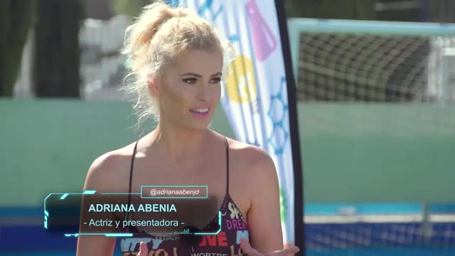 Fútbol (Adriana Abenia)