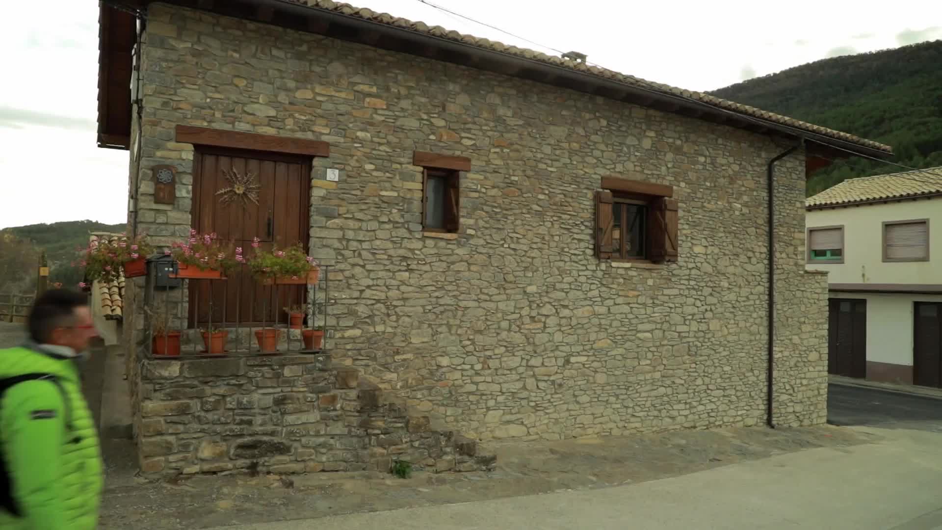 Camino de Santiago: de Artieda a Undués de Lerda