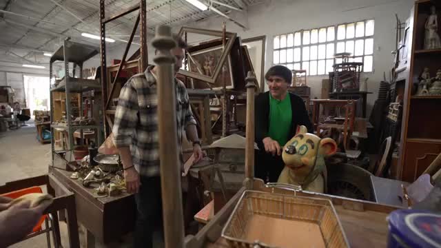 VAYA PAR DE TESOROS - Capítulo 9