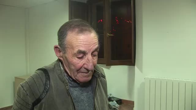 Damas y galanes, José, el huronero, encuentro de banderas