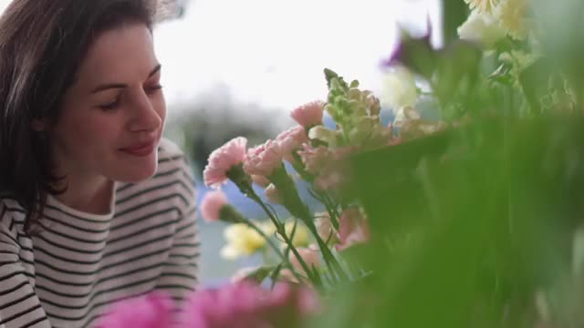 LA OFRENDA DE FLORES, UN ENCUENTRO UNIVERSAL - Capítulo 2