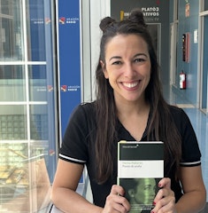 Nerea Pallarés y “Punto de araña”, una novela de mujeres bravas y hombres ausentes