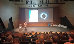 El debate de los palcos VIP y el precio de las entradas del Mundial ya existía en Roma; y todo sobre el Eclipse, con el astrofísico Kike Herrero