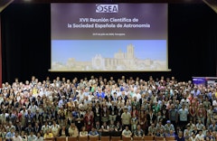 El nuevo presidente de la Sociedad Española de Astronomía, José Manuel Vílchez, en Ágora