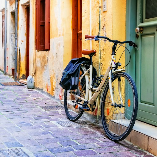 236 pueblos de Teruel en bici, un reto solidario contra el cáncer