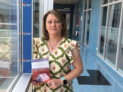 Sonia Andújar y la poesía de la reconstrucción
