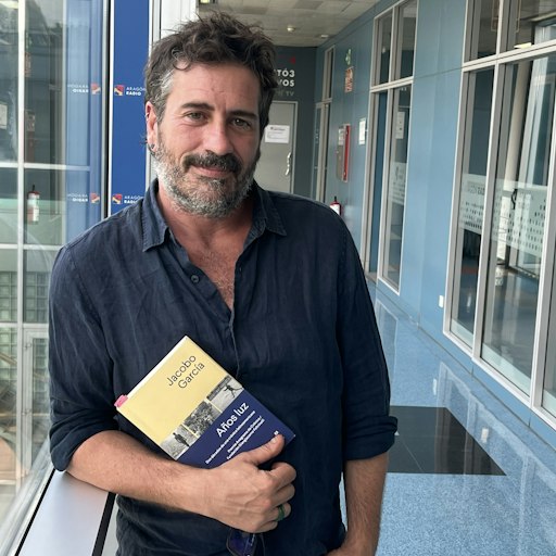 Jacobo García y Años Luz, dos décadas de periodismo y violencia
